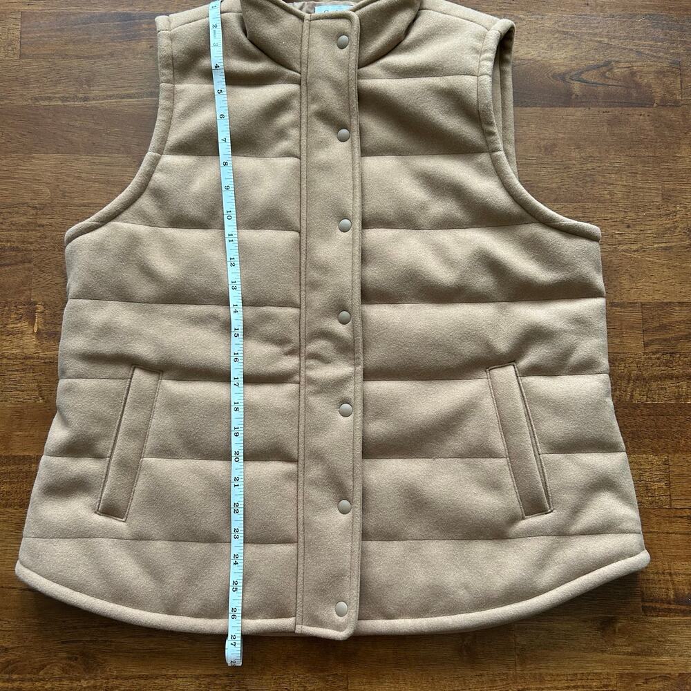 Croft & Barrow Cozy Earth-Tone Quilted Vest – Rustic Minimal Fall Style - Picture 3 of 11
